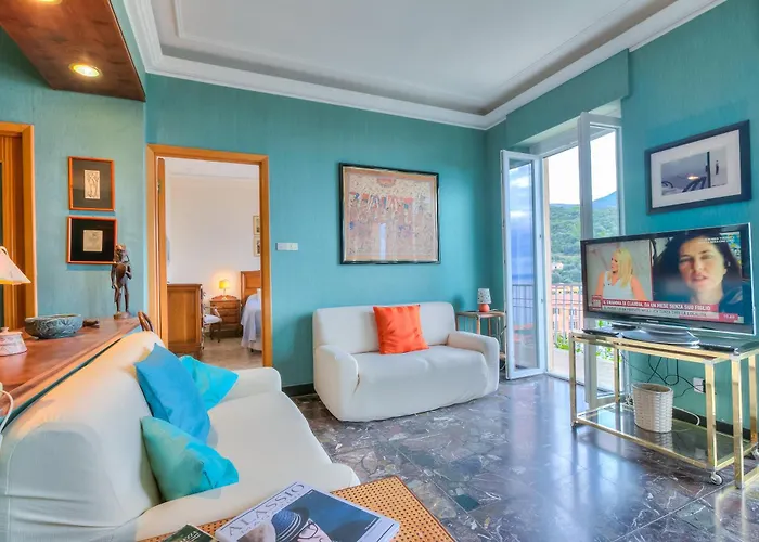 Simply Romantic Sea View - Happy